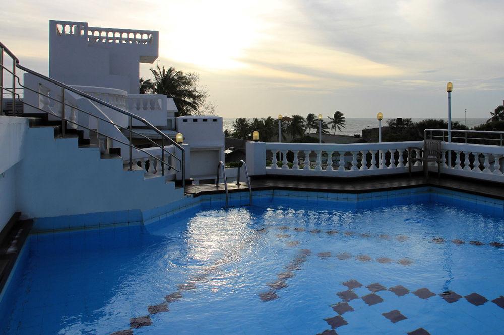 Royal Castle Hotel Negombo Kültér fotó