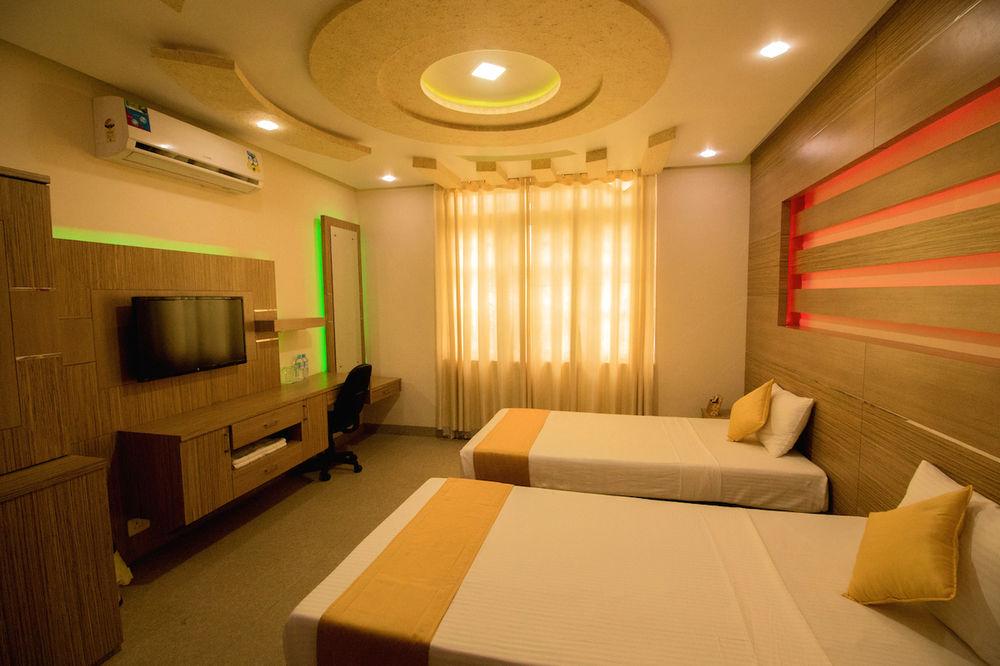 Royal Castle Hotel Negombo Kültér fotó