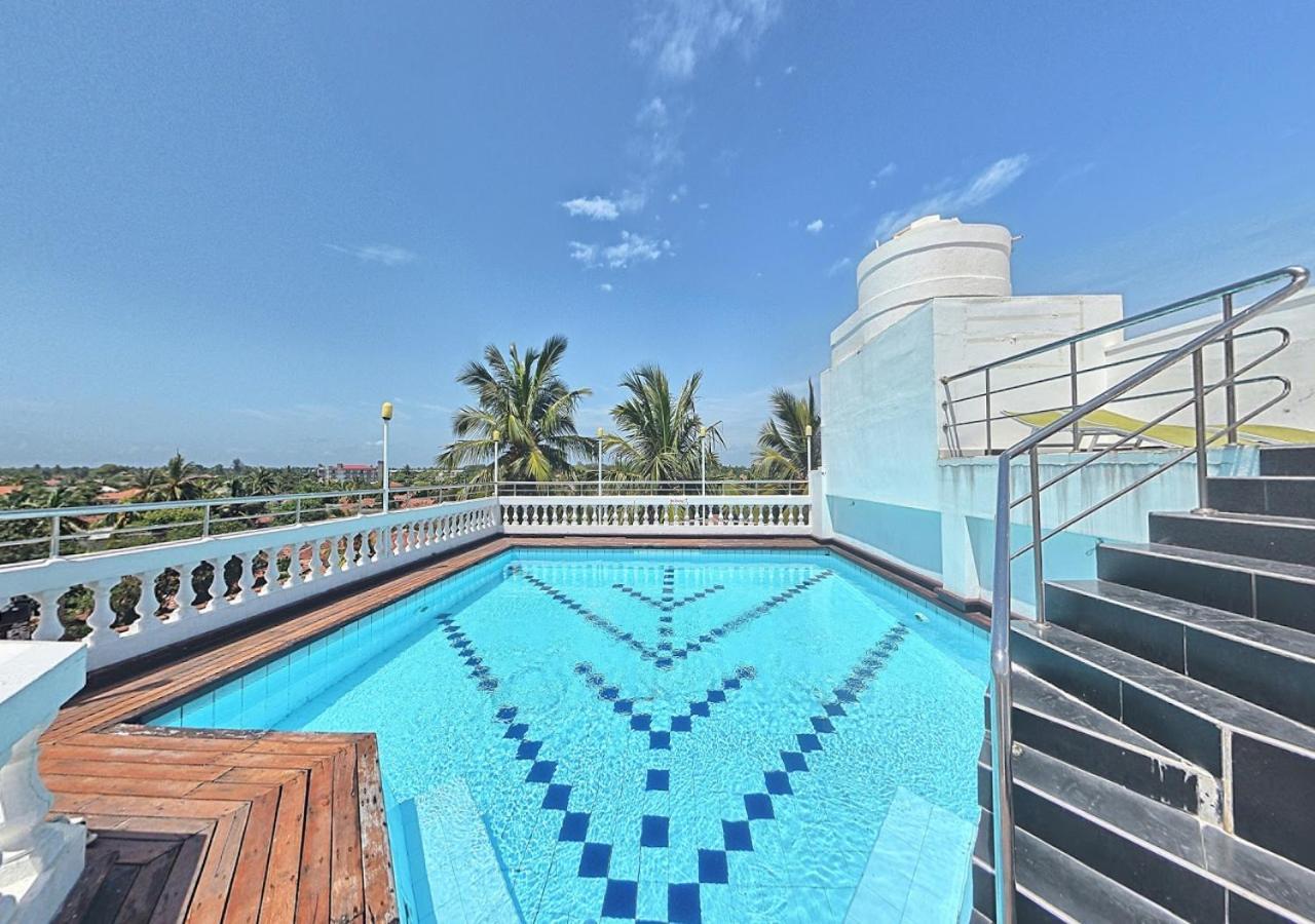 Royal Castle Hotel Negombo Kültér fotó