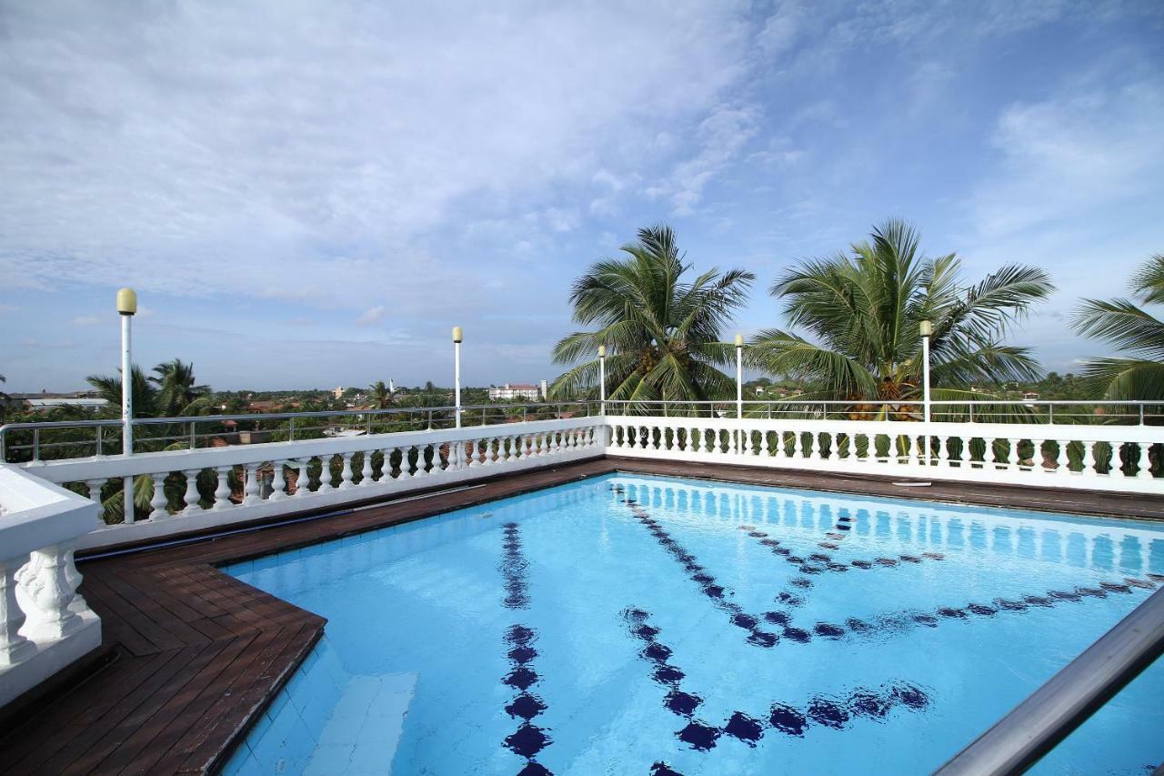Royal Castle Hotel Negombo Kültér fotó
